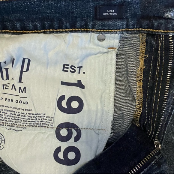 GAP Women's Medium Blue Straight Denim Jeans Mid Rise - Picture 4 of 10